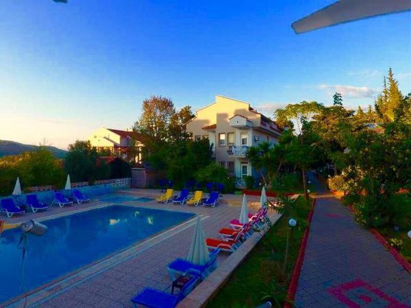 פאטהיה Yunus Hotel Oludeniz מראה חיצוני תמונה